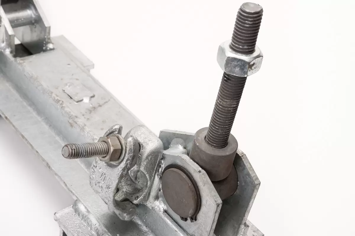 Friction-clamp-6