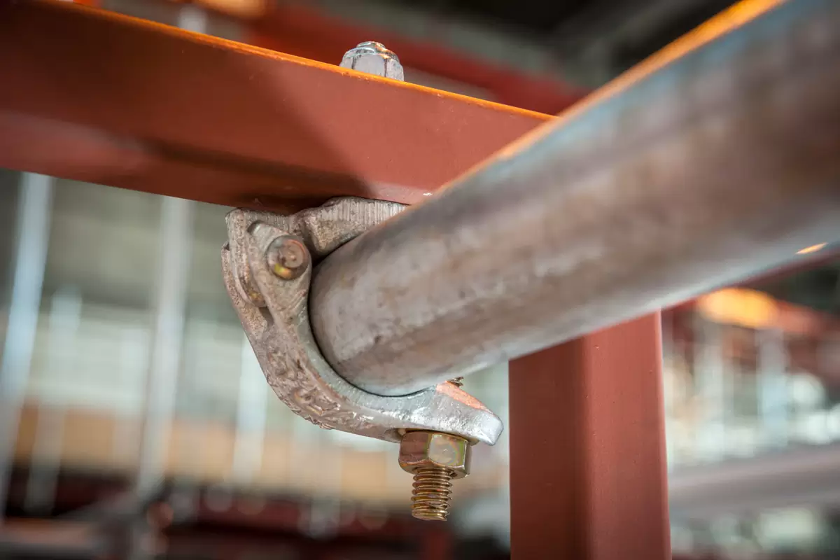 load-gate-detail-10